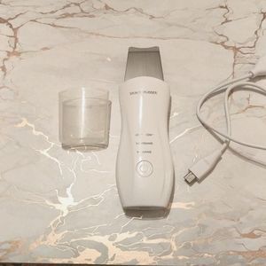 Face spatula skin scruber